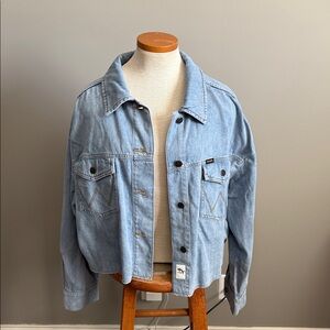 Wrangler - Denim Shacket - Crop Length - Size 1X - Good Used Condition!!